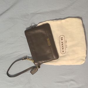 Wristlet